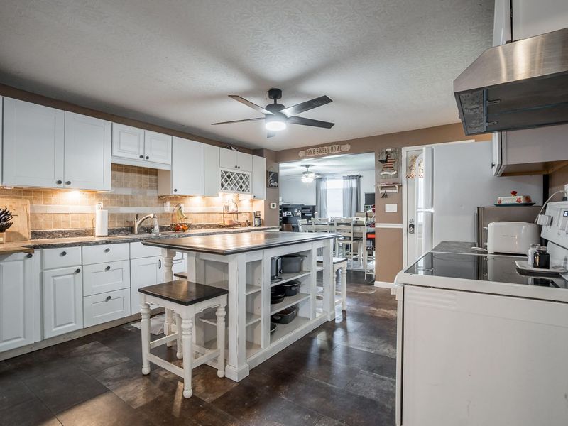 209 W 1st Street, Fletcher, OH 45326 Photo 6