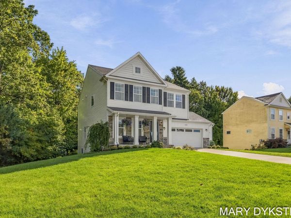 9350 Pier Place, West Olive, MI 49460