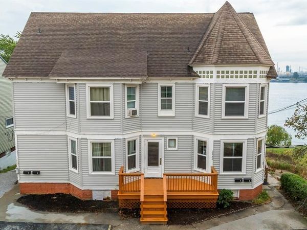 2430 Military Street, Port Huron, MI 48060