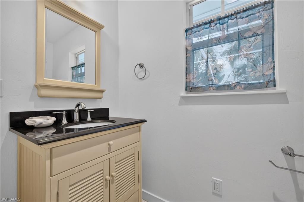 721 Cardium St , Sanibel, FL 33957 Photo