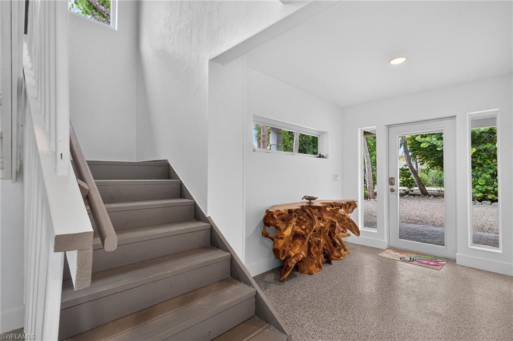 721 Cardium St , Sanibel, FL 33957 Photo