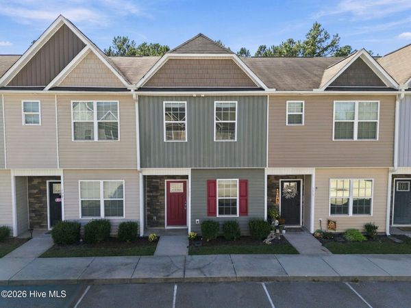 131 Beacon Woods Drive, Holly Ridge, NC 28445