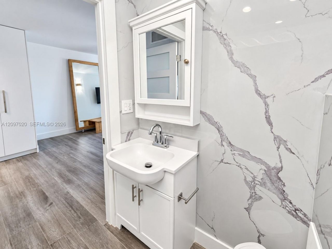 2301 Collins Ave , Unit 742, Miami Beach, FL 33139 Photo