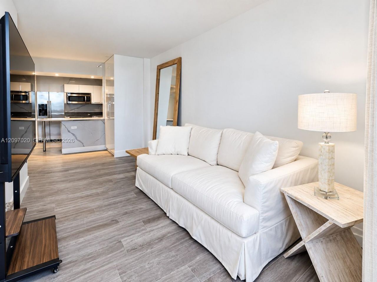 2301 Collins Ave , Unit 742, Miami Beach, FL 33139 Photo