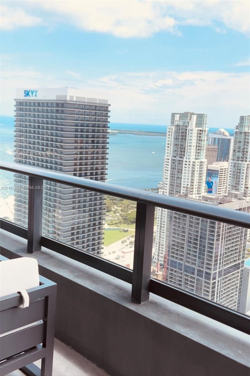 601 NE 1st Ave , Unit LPH 4814, Miami, FL 33132 Photo