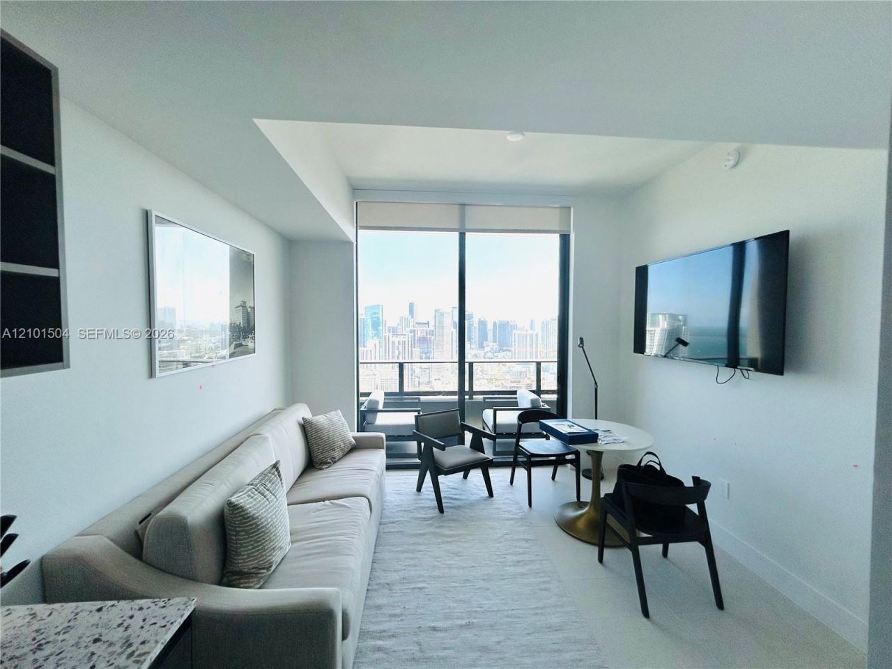 601 NE 1st Ave , Unit LPH 4814, Miami, FL 33132 Photo