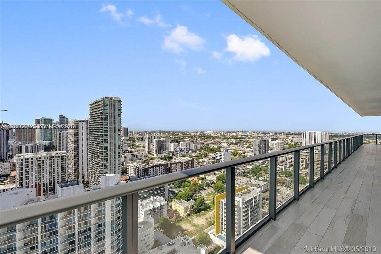 480 NE 31st St , Unit 3301, Miami, FL 33137 Photo