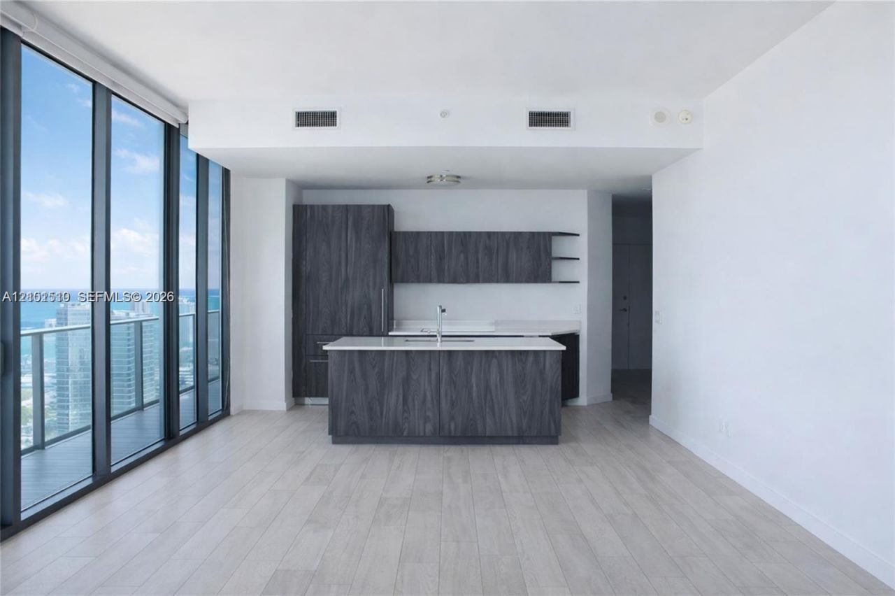 480 NE 31st St, Unit 3301, Miami, FL 33137 Photo