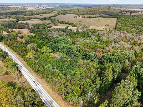 000 Hwy 32 , Falcon, MO 65470