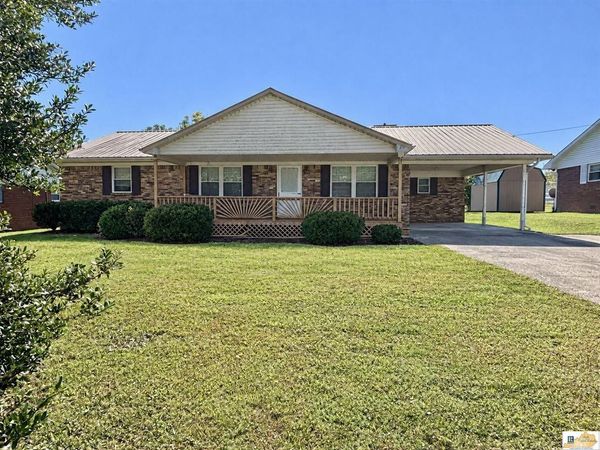 128 Ferguson Street , Burkesville, KY 42717