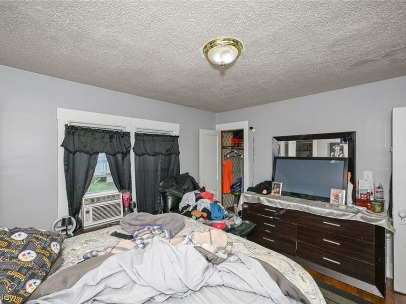 3641 Independence Road , Cleveland, OH 44105 Photo 29