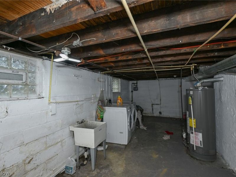3641 Independence Road , Cleveland, OH 44105 Photo 37