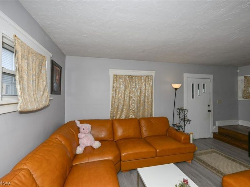 3641 Independence Road , Cleveland, OH 44105 Photo 8