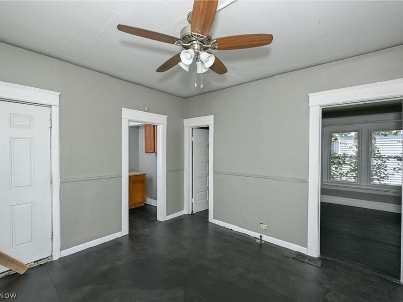 6153 Morton Avenue, Cleveland, OH 44127 Photo 14