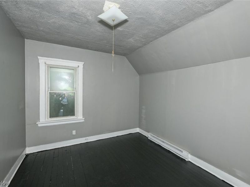 6153 Morton Avenue, Cleveland, OH 44127 Photo 30