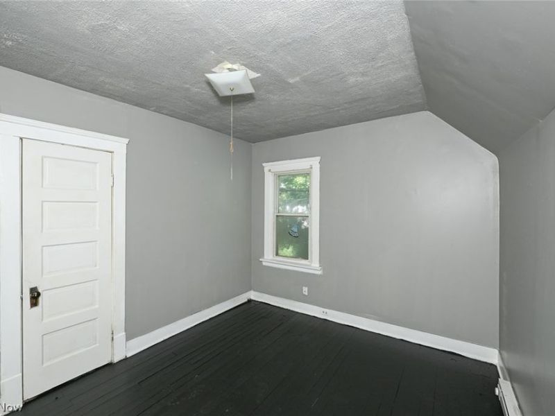 6153 Morton Avenue, Cleveland, OH 44127 Photo 31