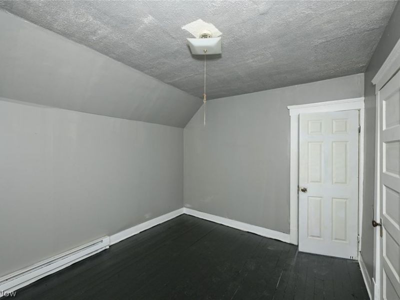 6153 Morton Avenue, Cleveland, OH 44127 Photo 33