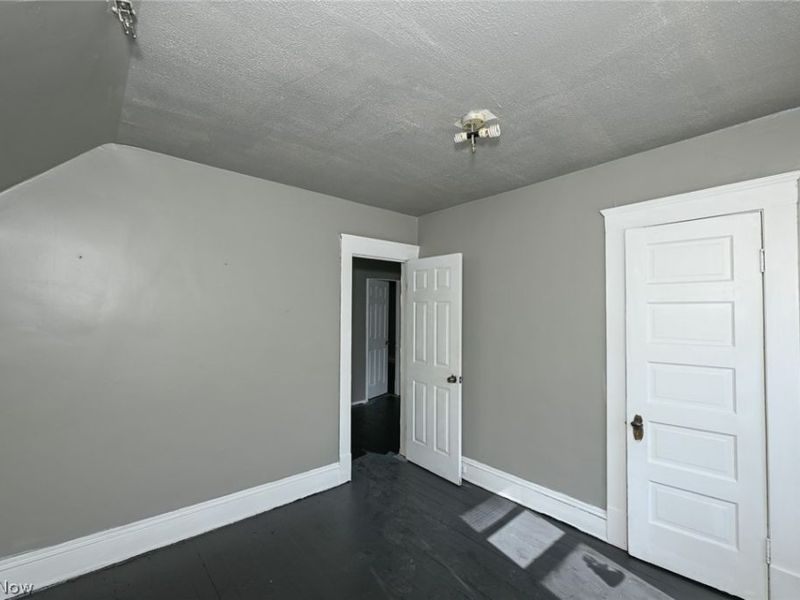 6153 Morton Avenue, Cleveland, OH 44127 Photo 36