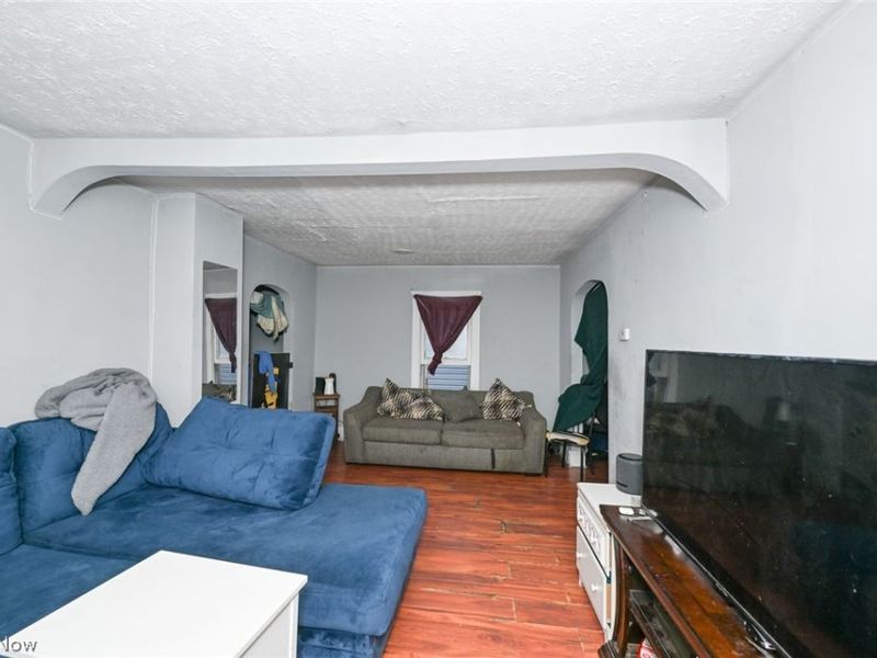 4140 W 36th Street, Cleveland, OH 44109 Photo 3