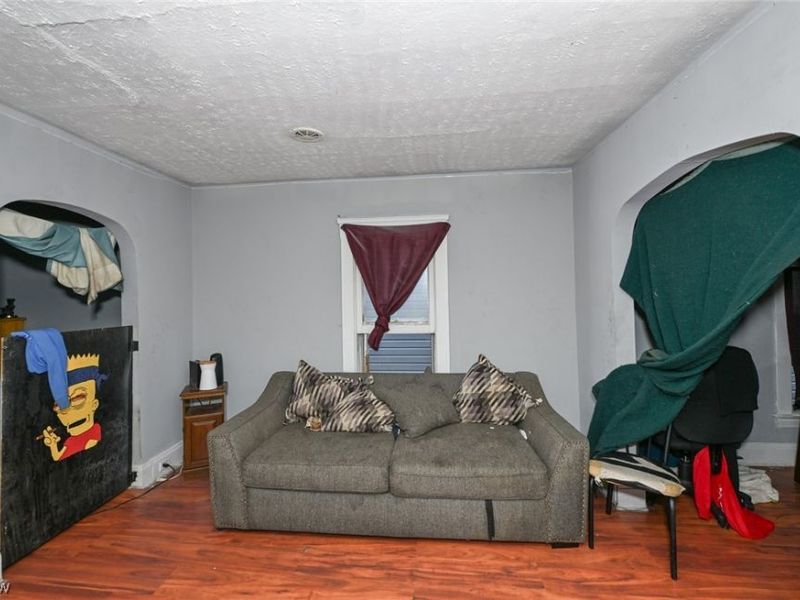 4140 W 36th Street, Cleveland, OH 44109 Photo 4