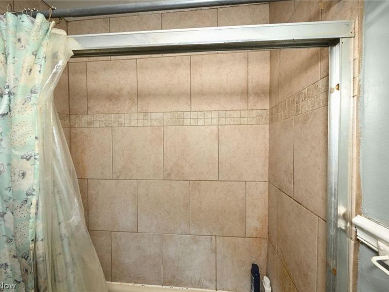 4123 E 59th Street , Cleveland, OH 44105 Photo 26
