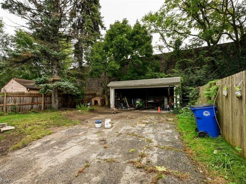 4123 E 59th Street , Cleveland, OH 44105 Photo 41