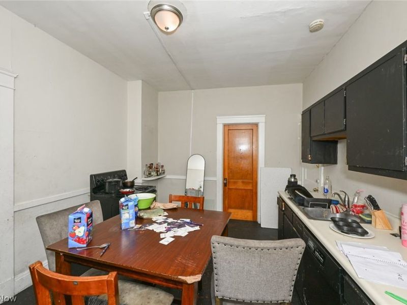 4123 E 59th Street , Cleveland, OH 44105 Photo 6