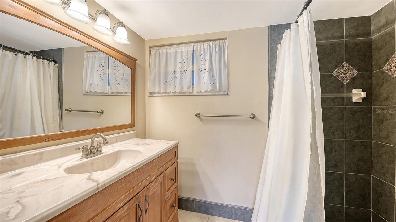 4380 Exeter Drive , Unit 101, Longboat Key, FL 34228 Photo