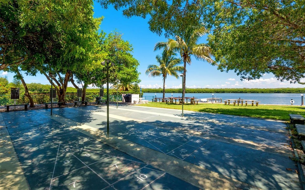 4380 Exeter Drive , Unit 101, Longboat Key, FL 34228 Photo
