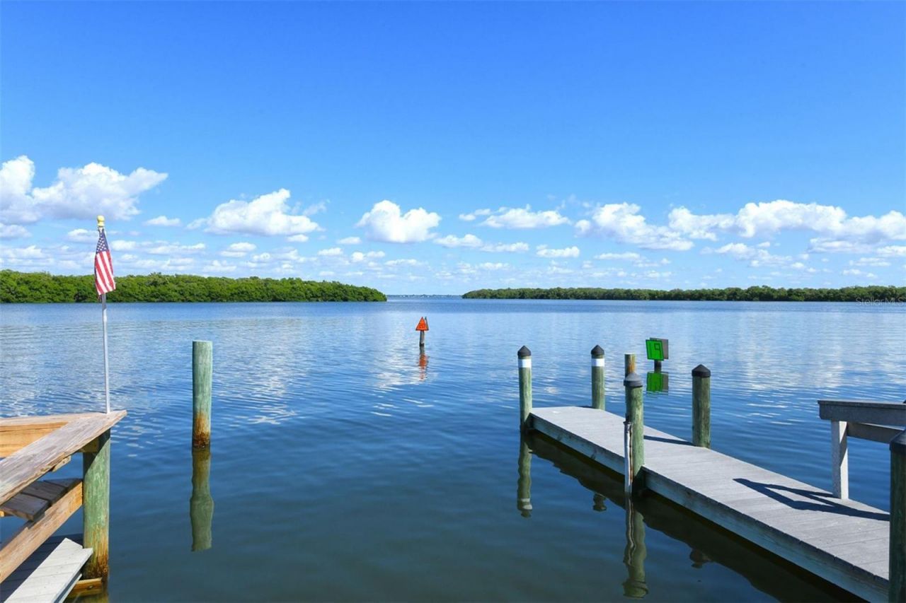 4380 Exeter Drive, Unit 101, Longboat Key, FL 34228 Photo