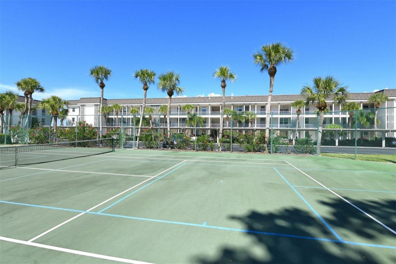 4380 Exeter Drive , Unit 101, Longboat Key, FL 34228 Photo