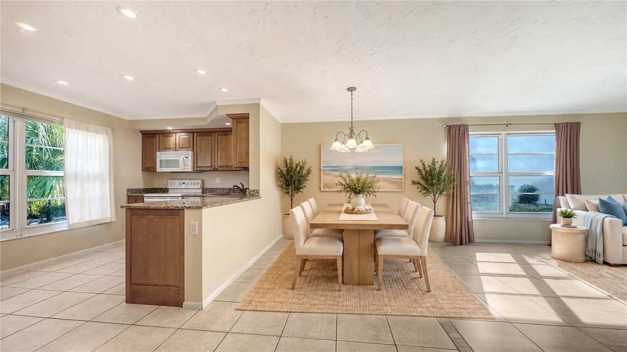 4380 Exeter Drive, Unit 101, Longboat Key, FL 34228 Photo