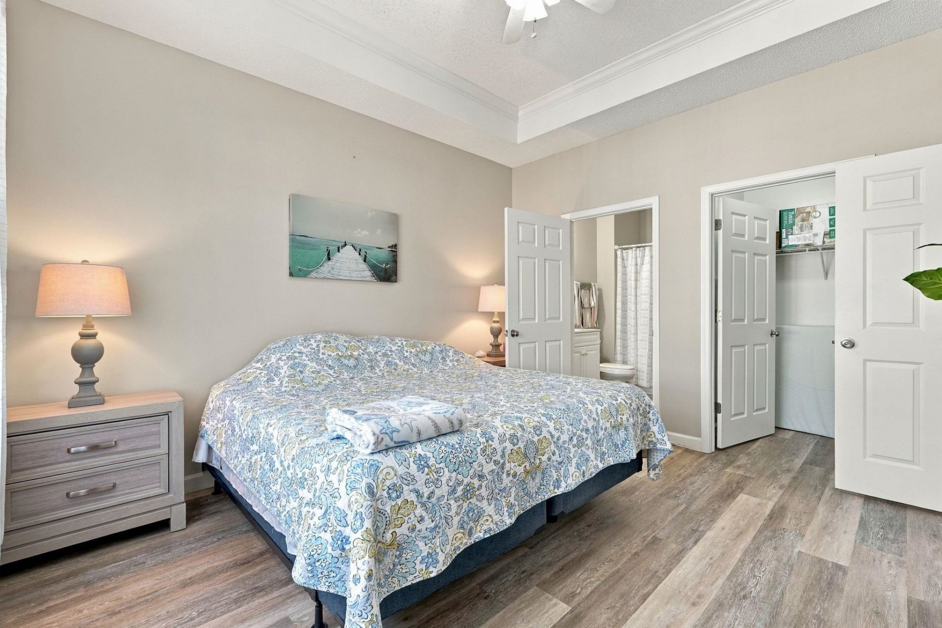 200 Castle Dr. Photo 16