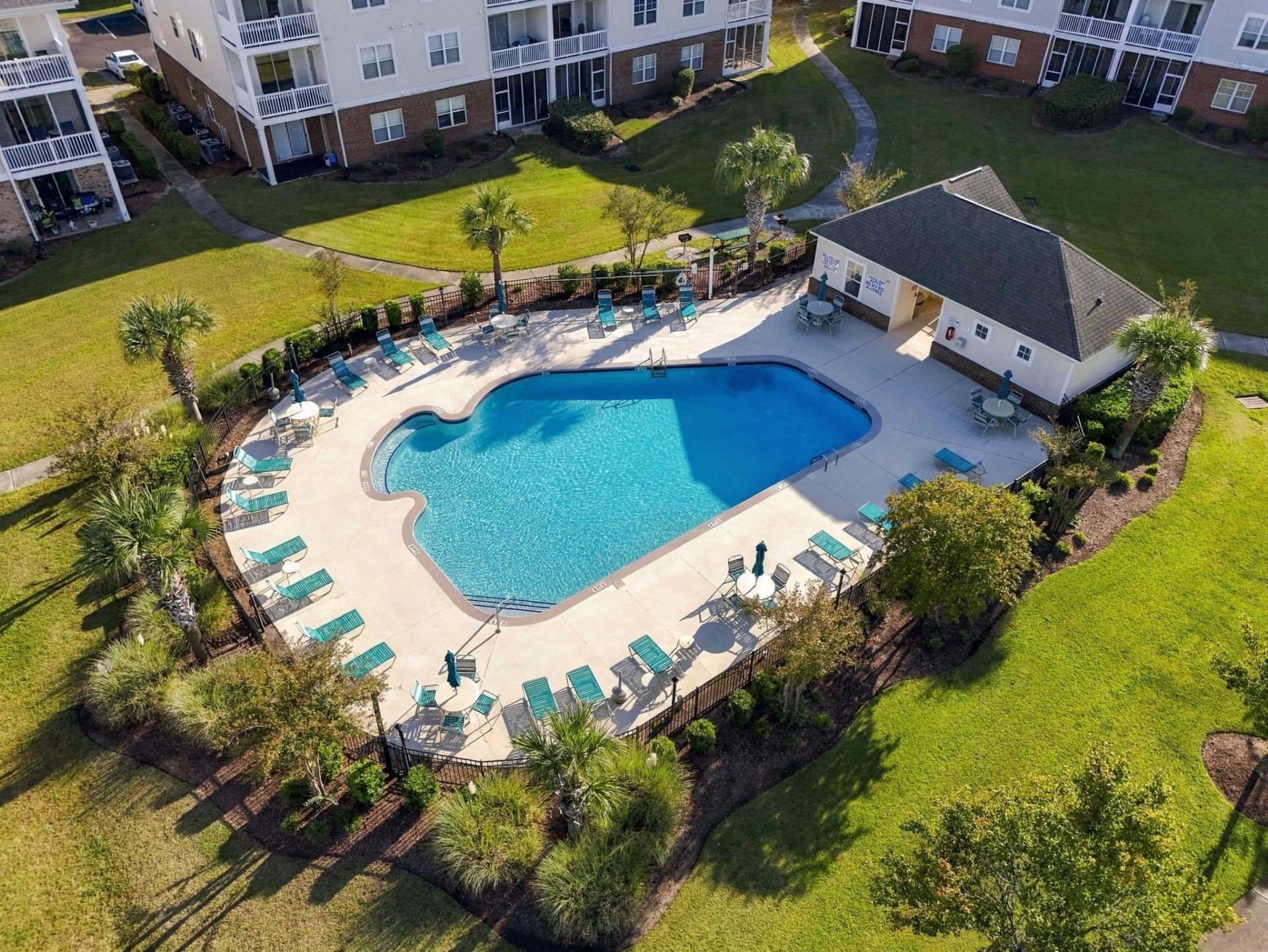200 Castle Dr. Photo 29