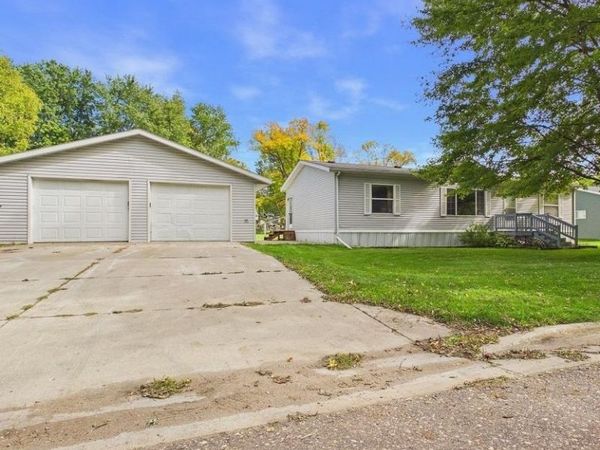108 Poplar Avenue, Lowry, MN 56349