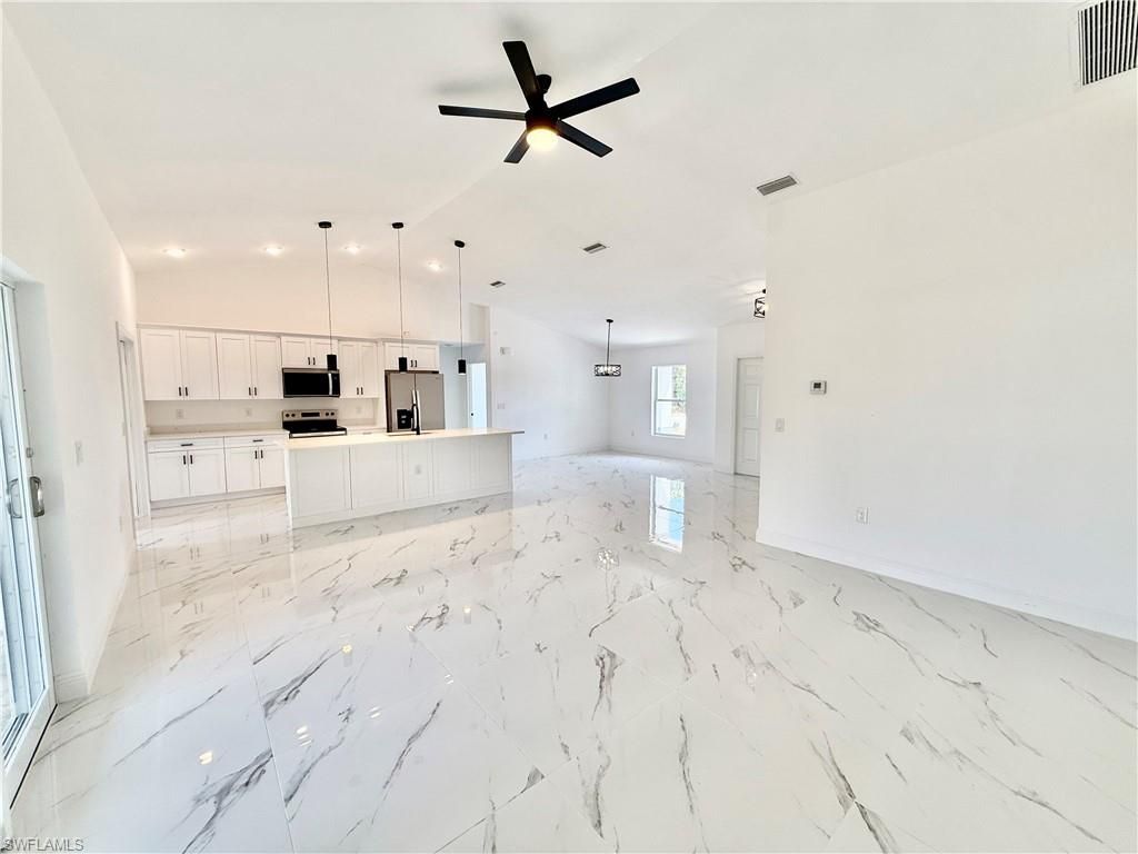 2600 26th St W, Lehigh Acres, FL 33971 Photo