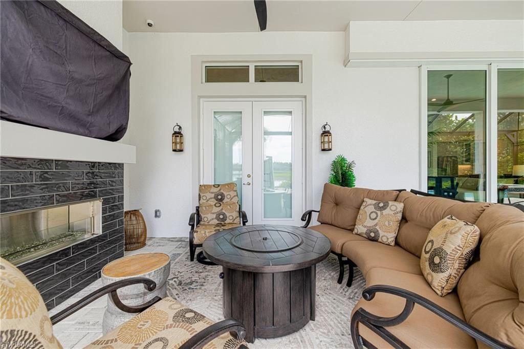 14244 Laguna Springs Ln , Naples, FL 34114 Photo