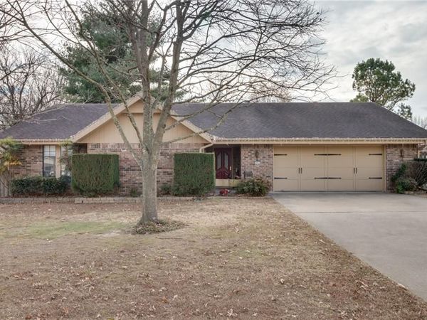 2903 Kay Lane , Springdale, AR 72762