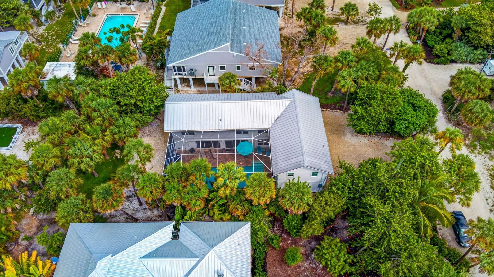 721 Cardium St, Sanibel, FL 33957 Photo