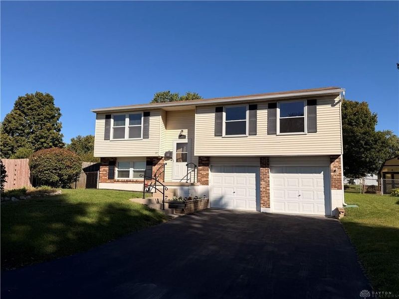 107 Calmont Farm Circle, Union, OH 45322 Photo 3