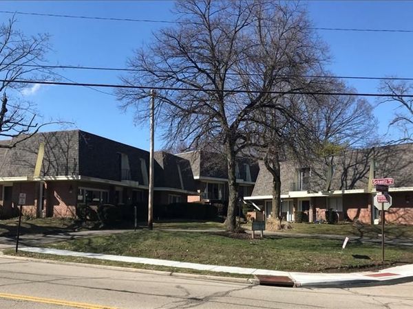 2167 W Schantz Avenue, Kettering, OH 45409