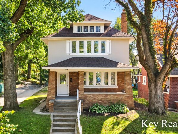 1242 Alexander Street SE, Grand Rapids, MI 49506