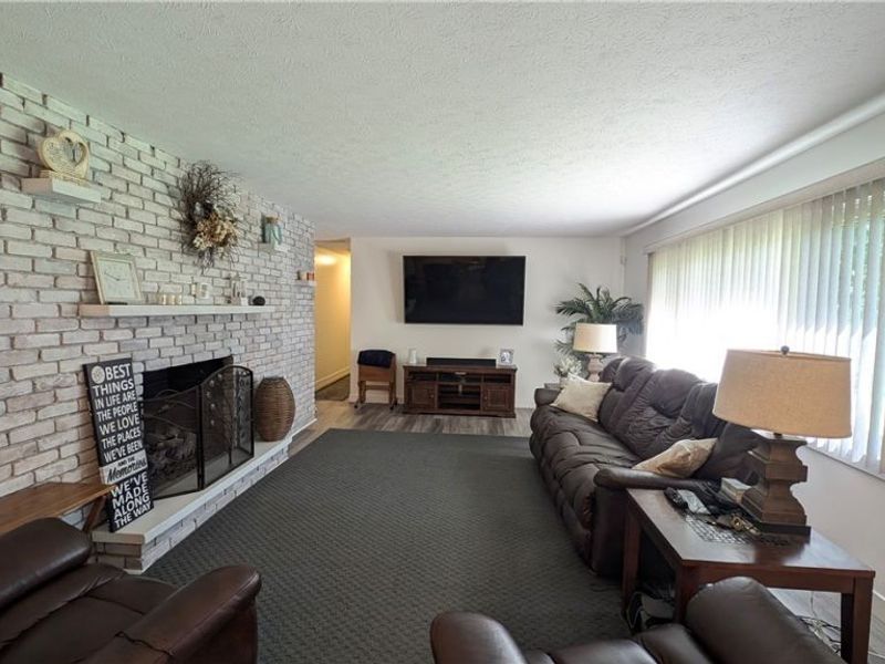 16 Keewaydin Drive, Timberlake, OH 44095 Photo 14