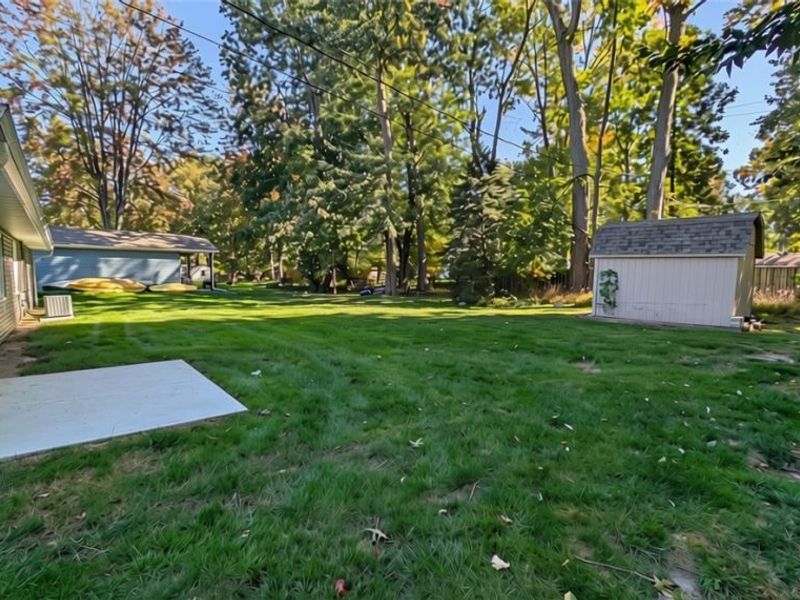 16 Keewaydin Drive, Timberlake, OH 44095 Photo 5