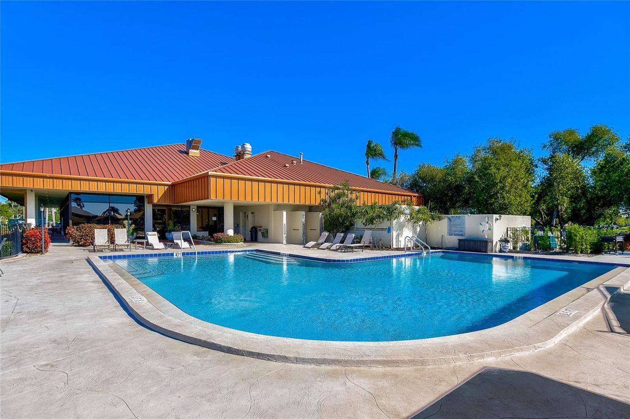 4238 Caddie Drive E, Bradenton, FL 34203 Photo