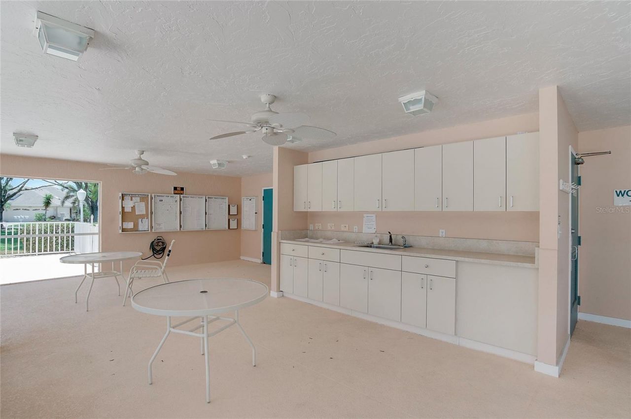 4238 Caddie Drive E, Bradenton, FL 34203 Photo