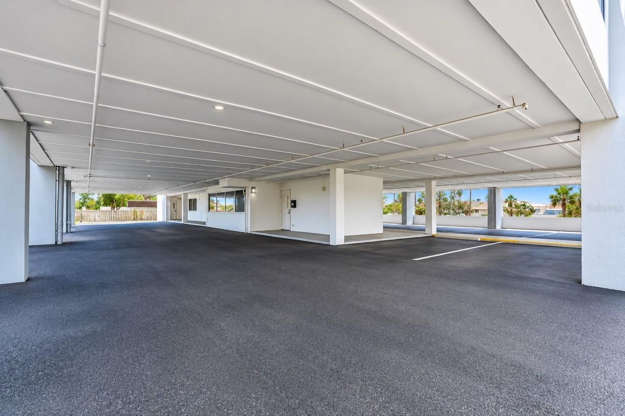 801 W Granada Blvd , Unit 301, Ormond Beach, FL 32174 Photo