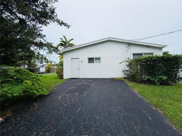 14800 SW 94th Ave , Unit 1, Miami, FL 33176