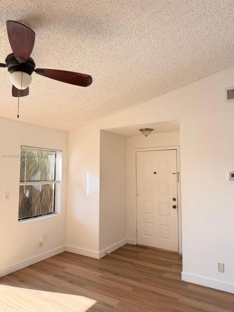 9999 Summerbreeze Dr , Unit 705, Sunrise, FL 33322 Photo