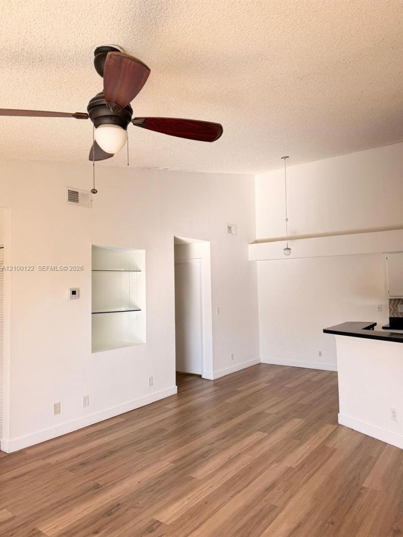9999 Summerbreeze Dr , Unit 705, Sunrise, FL 33322 Photo